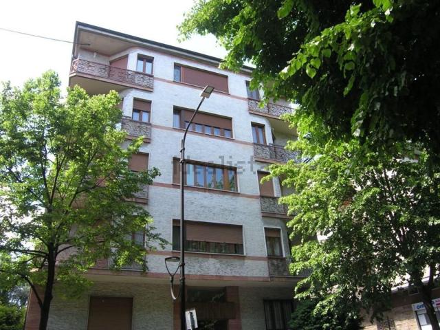 Appartamento in affitto di 130 m² in Corso Dante Alighieri, 166