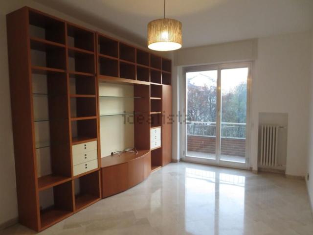 Appartamento in affitto di 130 m² in Piazza Aspromonte, 51