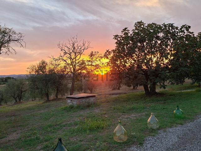 Appartamento in affitto di 130 m² in Strada Comunale di Catignano