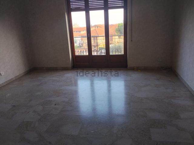 Appartamento in affitto di 130 m² in Strada Provinciale 4/11