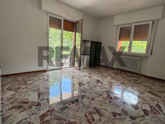 Appartamento in affitto di 131 m² in Via Clanezzo, 11