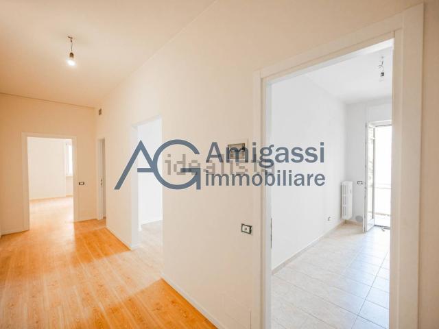 Appartamento in affitto di 131 m² in Via Santa Lucia, 2