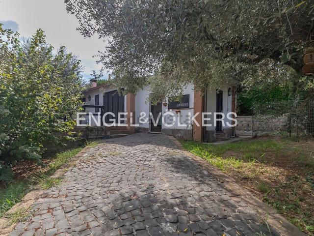 Appartamento in affitto di 132 m² in Via della Giustiniana