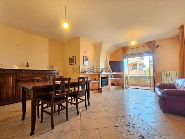 Appartamento in affitto di 135 m² in Traversa I Viale delle Accademie Vibonesi