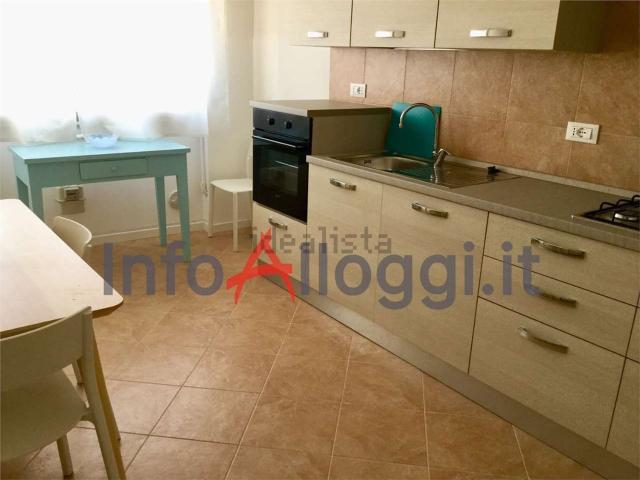 Appartamento in affitto di 135 m² in Via G. B. Verci
