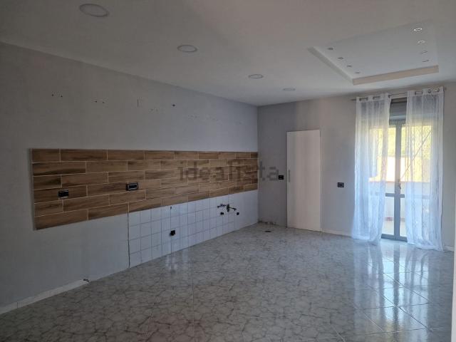 Appartamento in affitto di 135 m² in Via Tore, 41
