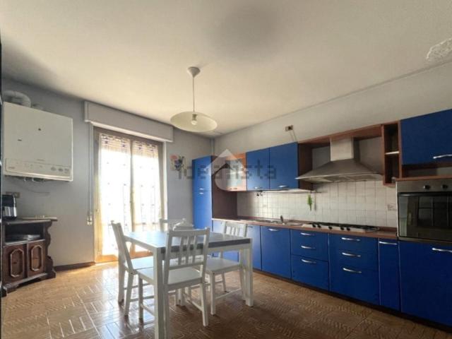 Appartamento in affitto di 136 m² in Via Brescia, 216
