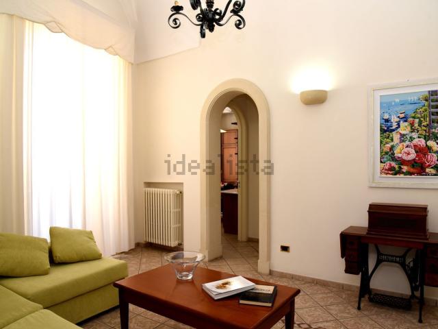 Appartamento in affitto di 136 m² in Via Giuseppe Libertini
