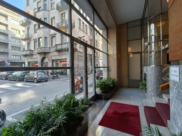 Appartamento in affitto di 137 m² in Via dell&apos Annunciata, 27