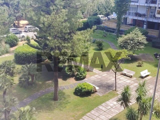 Appartamento in affitto di 138 m² in Via Cesare Diomede Fresa, 8