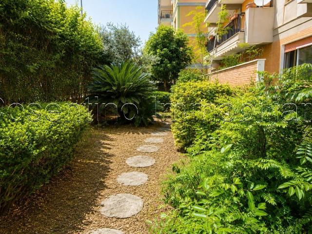 Appartamento in affitto di 138 m² in Via dei Nebrodi, 55