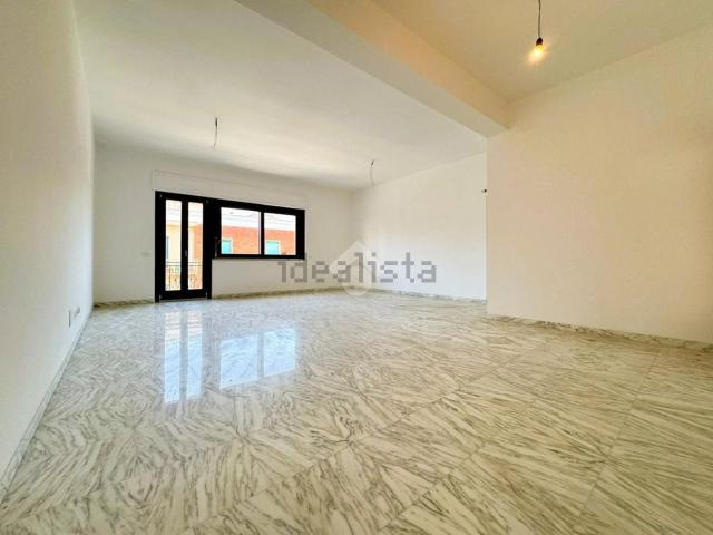 Appartamento in affitto di 138 m² in Via Fratelli Cairoli, 33