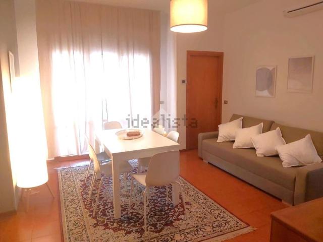 Appartamento in affitto di 139 m² in Via Ronchi, 5