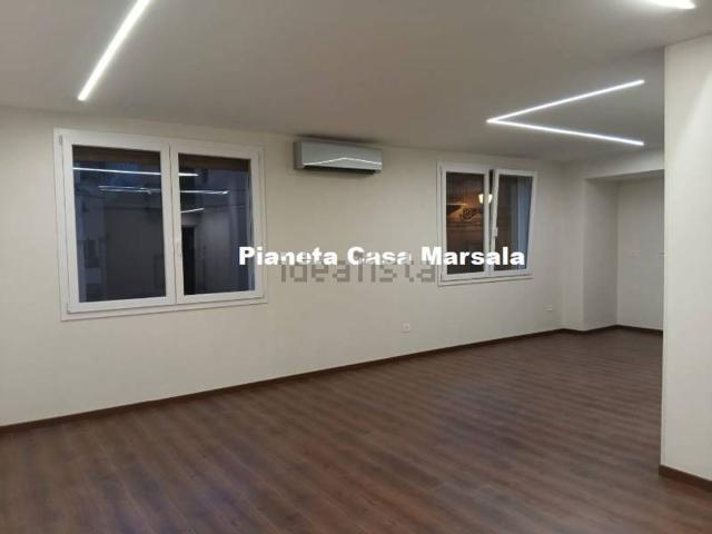 Appartamento in affitto di 140 m² in Via Curatolo