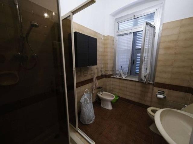Appartamento in affitto di 140 m² in Via Ambrogio Negrone