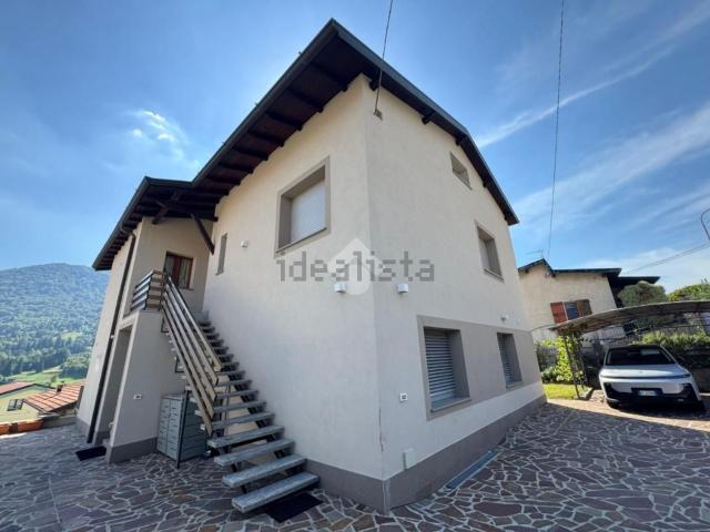 Appartamento in affitto di 140 m² in Via Broletti, 9