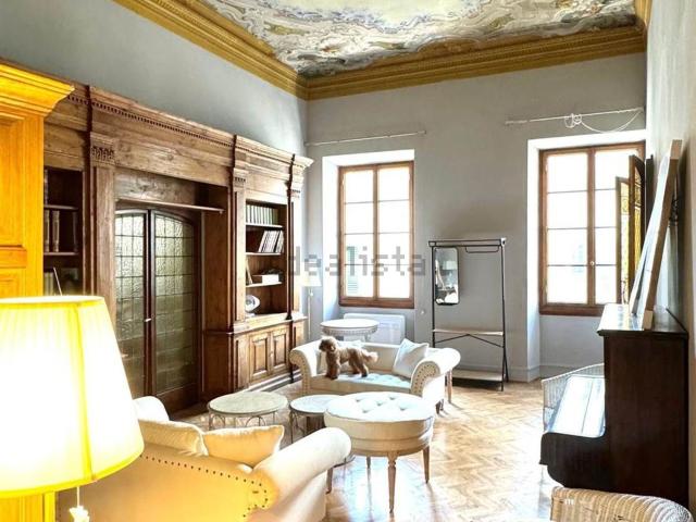 Appartamento in affitto di 140 m² in Via Giuseppe Verdi