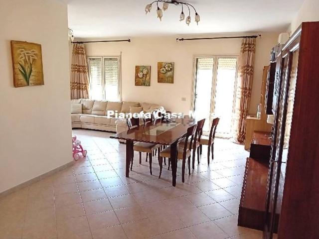 Appartamento in affitto di 140 m² in Via dei Mille