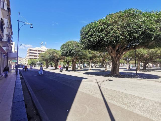 Appartamento in affitto di 140 m² in Via Ettore Lombardo Pellegrino