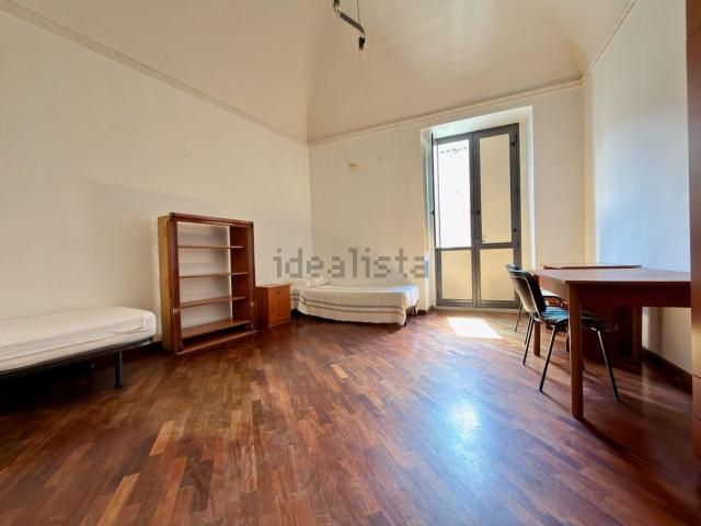 Appartamento in affitto di 140 m² in Via Francesco Cilea, 26