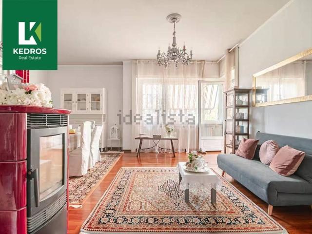 Appartamento in affitto di 140 m² in Via Fratelli Bandiera, 3