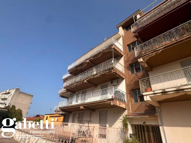 Appartamento in affitto di 140 m² in Via Orti, 19
