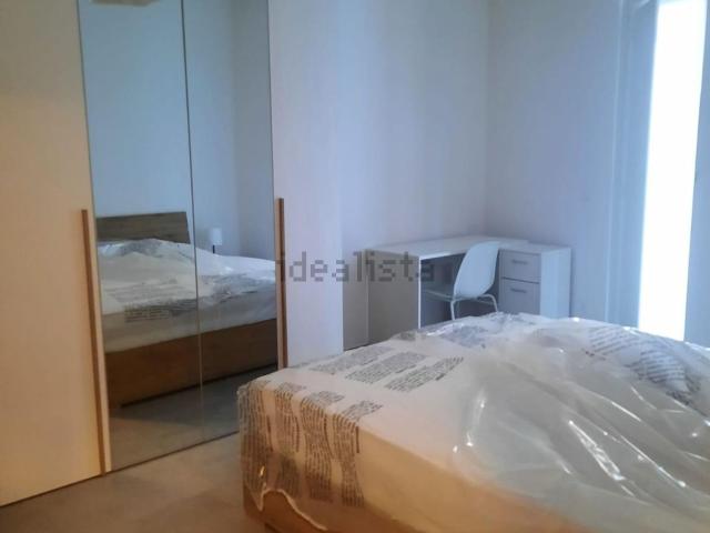 Appartamento in affitto di 140 m² in Via Sant&apos Antonio Pinto