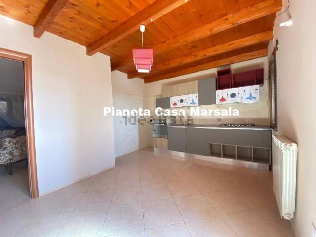 Appartamento in affitto di 140 m² in Via Roma
