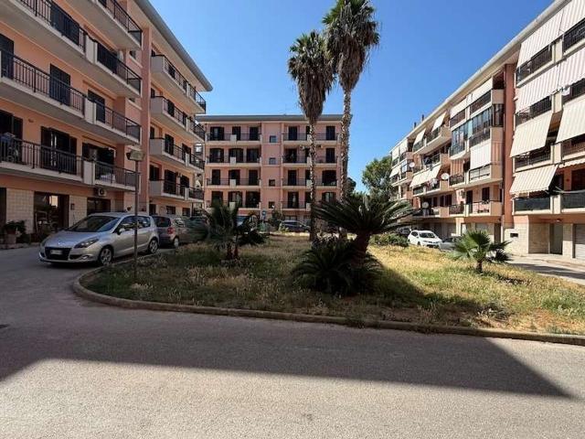 Appartamento in affitto di 140 m² in Via Temistocle