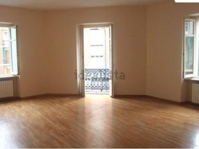 Appartamento in affitto di 140 m² in Vicolo Giuseppe Bosia