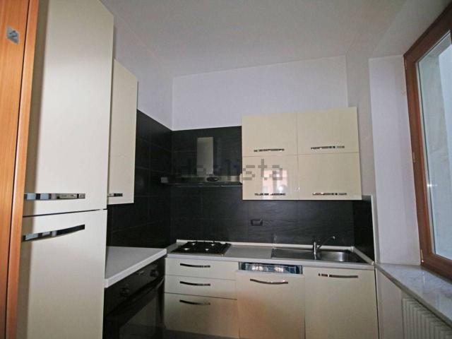 Appartamento in affitto di 140 m² in Borgo Giacomo Tommasini, 36