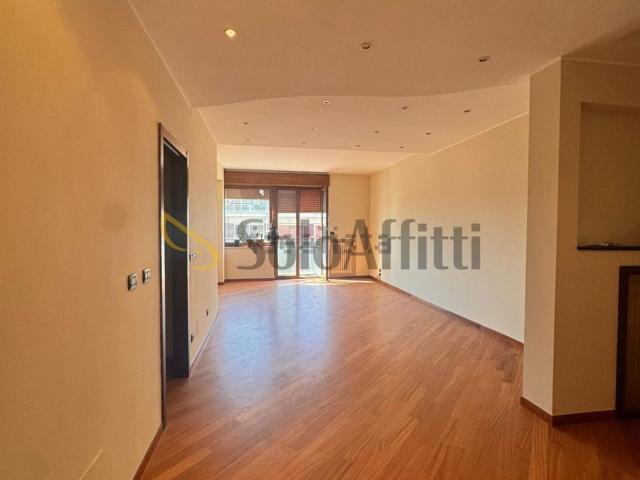 Appartamento in affitto di 140 m² in Corso Umberto I