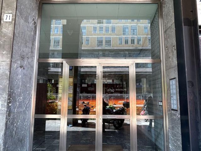 Appartamento in affitto di 140 m² in Corso Sicilia, 71