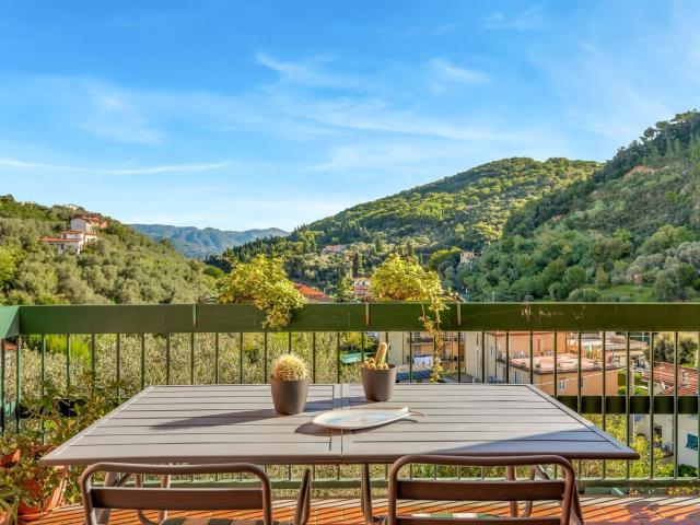 Appartamento in affitto di 140 m² in Località Guercio I Traversa