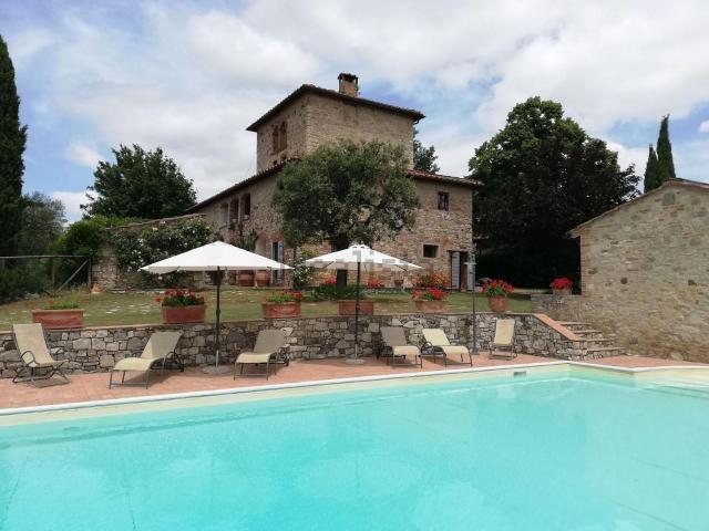 Appartamento in affitto di 140 m² in Via della Pace, 7