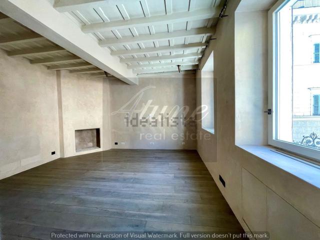 Appartamento in affitto di 141 m² in Via Giulia