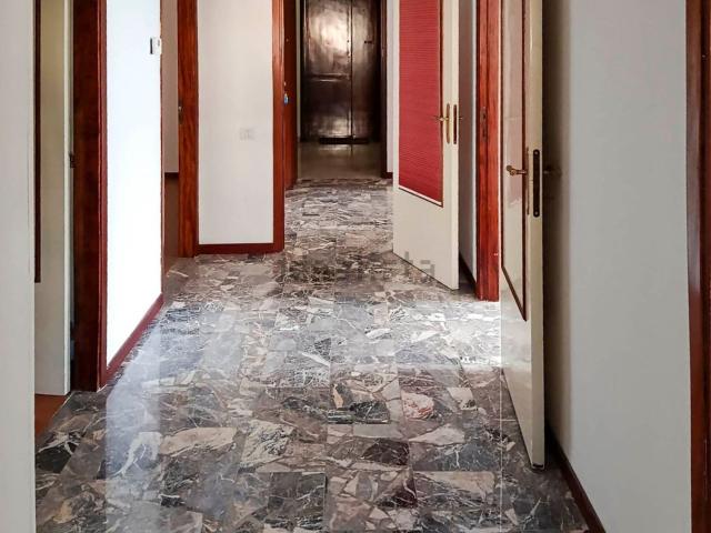 Appartamento in affitto di 145 m² in Via Carlo Giuliozzi