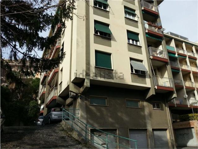 Appartamento in affitto di 145 m² in Via Alberto Liri, 12
