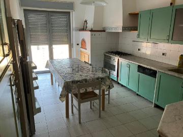 Appartamento in affitto di 145 m² in Via Aurelia