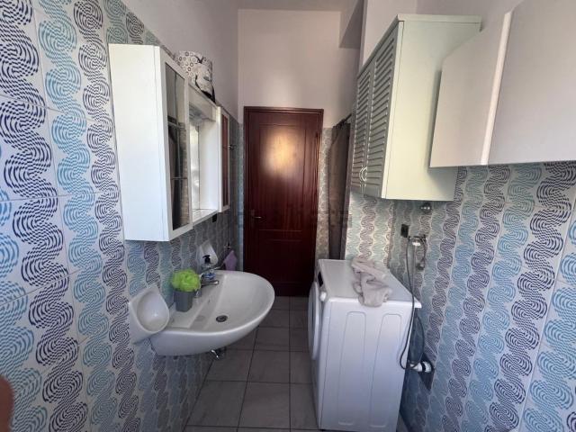 Appartamento in affitto di 145 m² in Via La Spezia, 89