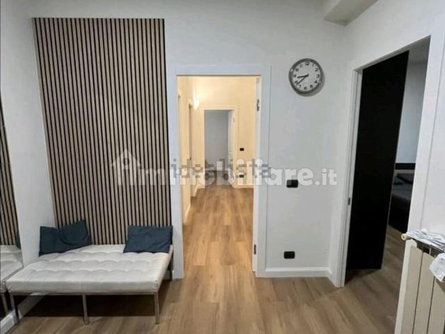 Appartamento in affitto di 145 m² in Via Tripolitania