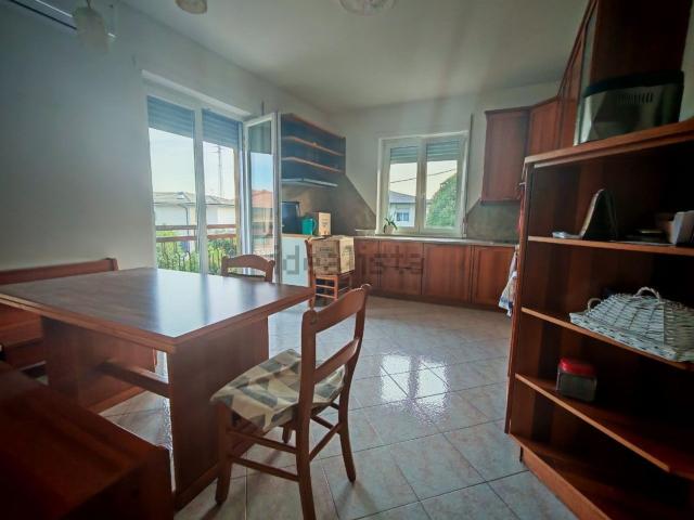 Appartamento in affitto di 146 m²