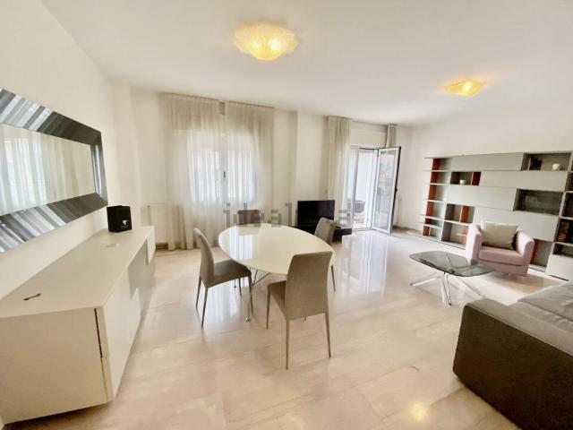 Appartamento in affitto di 146 m²