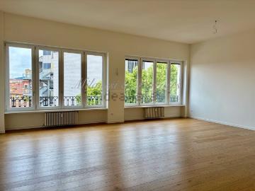 Appartamento in affitto di 147 m² in Via Silvio Spaventa, 7