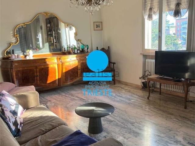 Appartamento in affitto di 150 m²