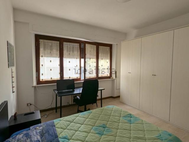 Appartamento in affitto di 150 m²
