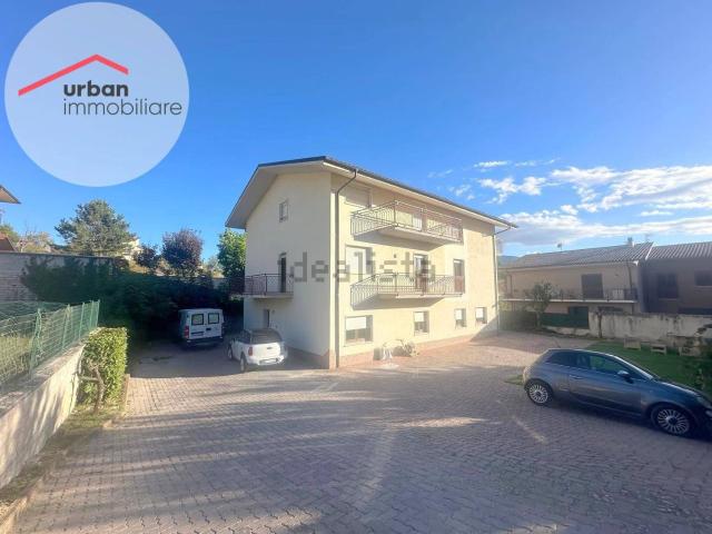 Appartamento in affitto di 150 m² in Via Colle Sapone, 21