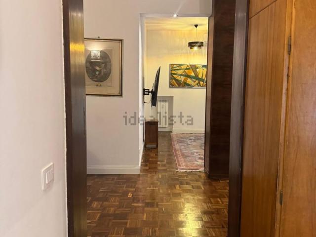 Appartamento in affitto di 150 m² in Via Carlo Denina