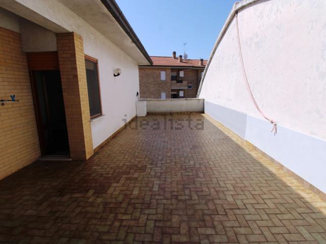 Appartamento in affitto di 150 m² in Via Cernaia
