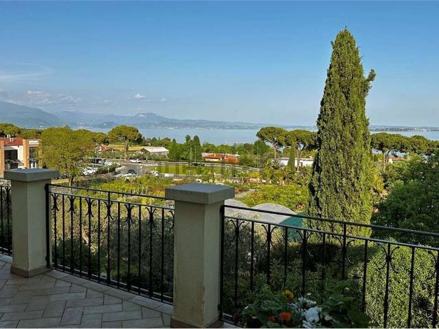 Appartamento in affitto di 150 m² in Via Antonio Meucci